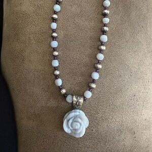 CAROLYN POLLACK VINTAGE BLUE LACY AGATE CARVED ROSE NECKLACE STERLING 925